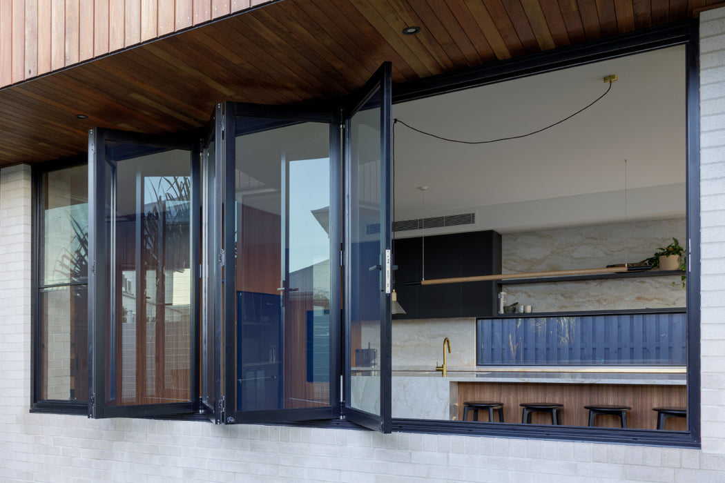 BIFOLD-WINDOW